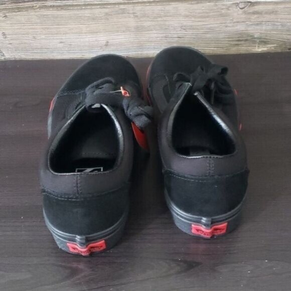 New Vans Old Skool Flame Wall Womens Sneakers Size 7.5 Biker Skater Streetwear - Picture 6 of 10